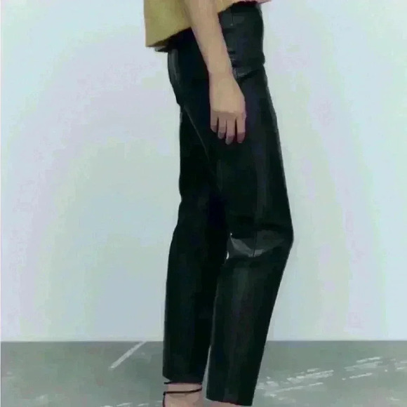 Zara Faux Leather Mom Fit Pants - Picture 3 of 15